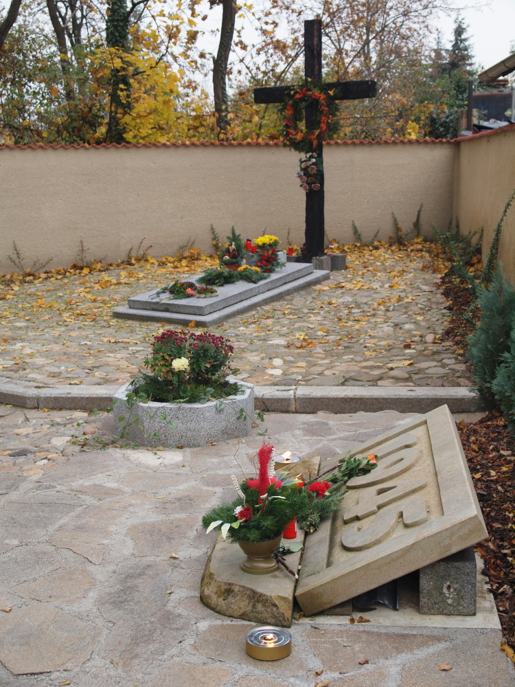 Die Gedenkstätte auf dem Saazer St. Antonius Friedhof